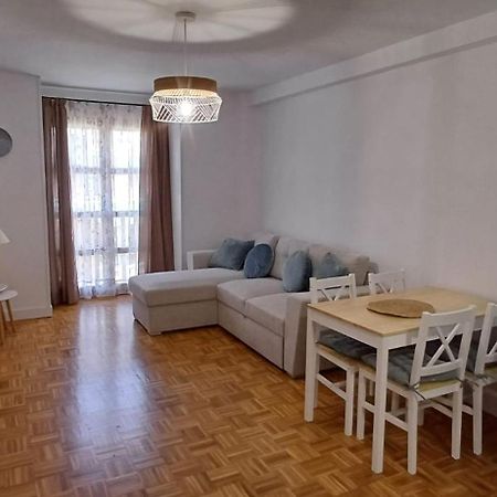 La Marmota Apartment กาสเตียโญ เด ฮากา ภายนอก รูปภาพ