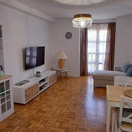 La Marmota Apartment กาสเตียโญ เด ฮากา ภายนอก รูปภาพ